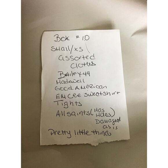 Women’s 5lb Box  Mixed lot of assorted Clothing XS/Sm  NWT-GUC - Picture 5 of 7